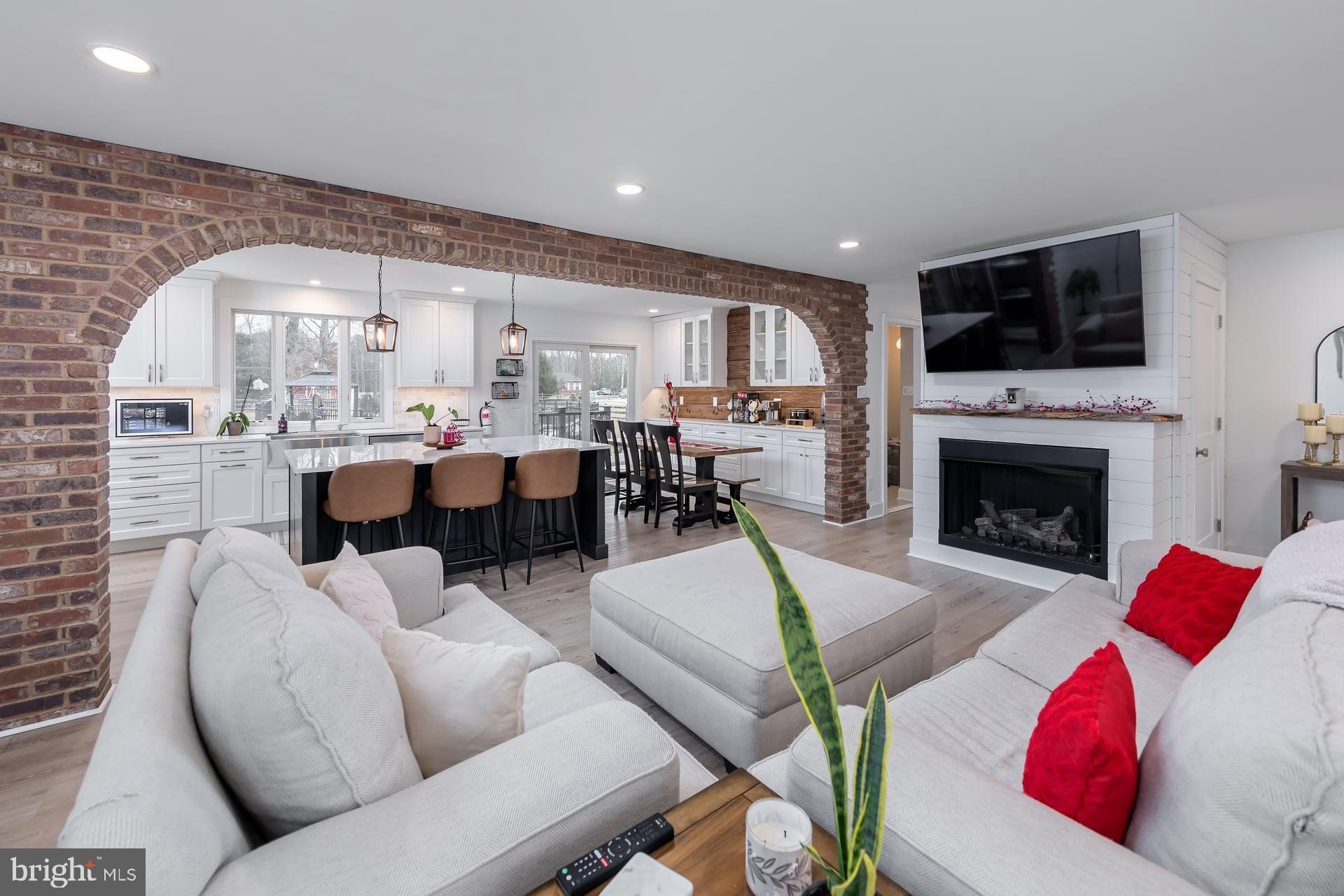 326 Pricketts Mill Road Tabernacle, NJ 08088 - Photo 32 of 62 Charming open-concept living space awaits.