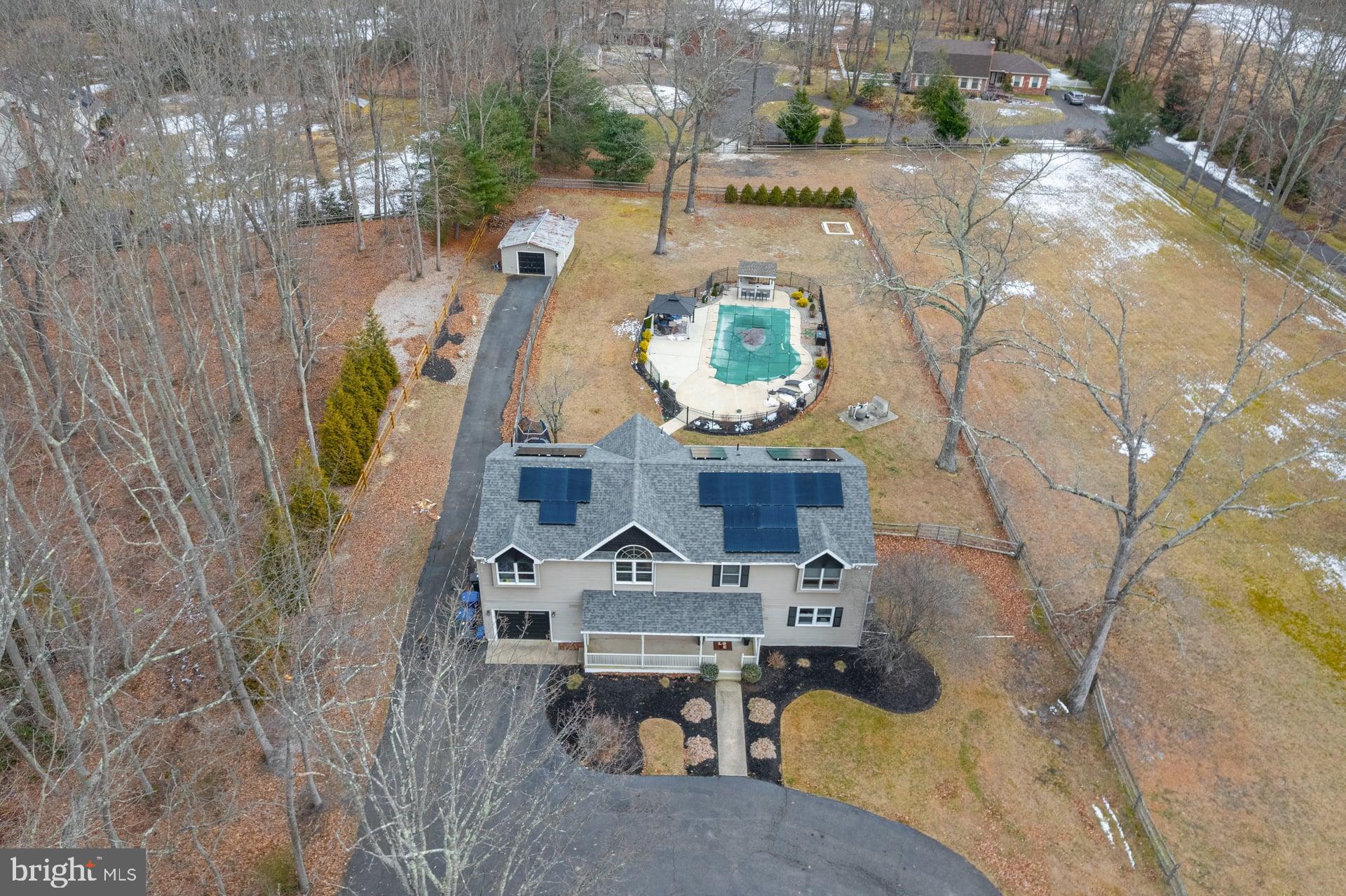 326 Pricketts Mill Road Tabernacle, NJ 08088 - Photo 8 of 62 Spacious home with pool in serene setting.
