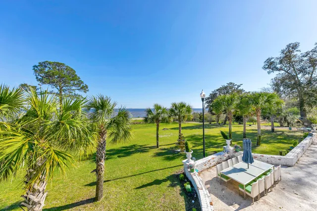 a front view of house with yard