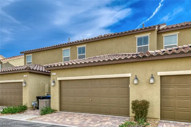 $2,120 | 3171 Brynley Avenue, Henderson, NV 89044