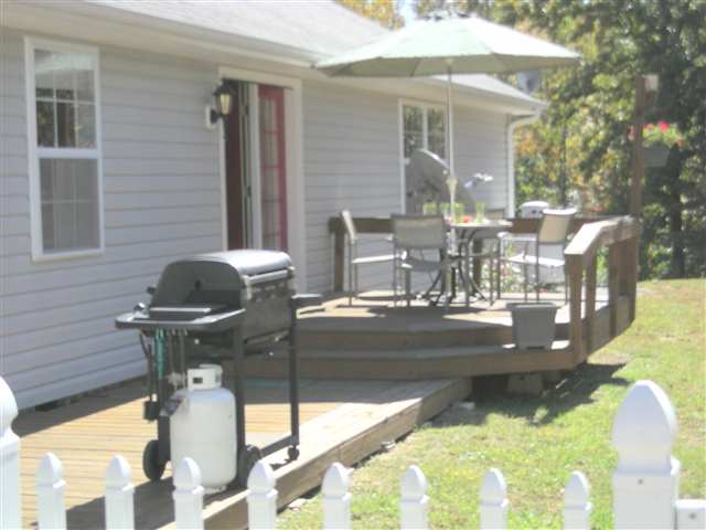 405 Wandering Way Pickens, SC 29671 - Photo 4 of 21 Gallery Image 4