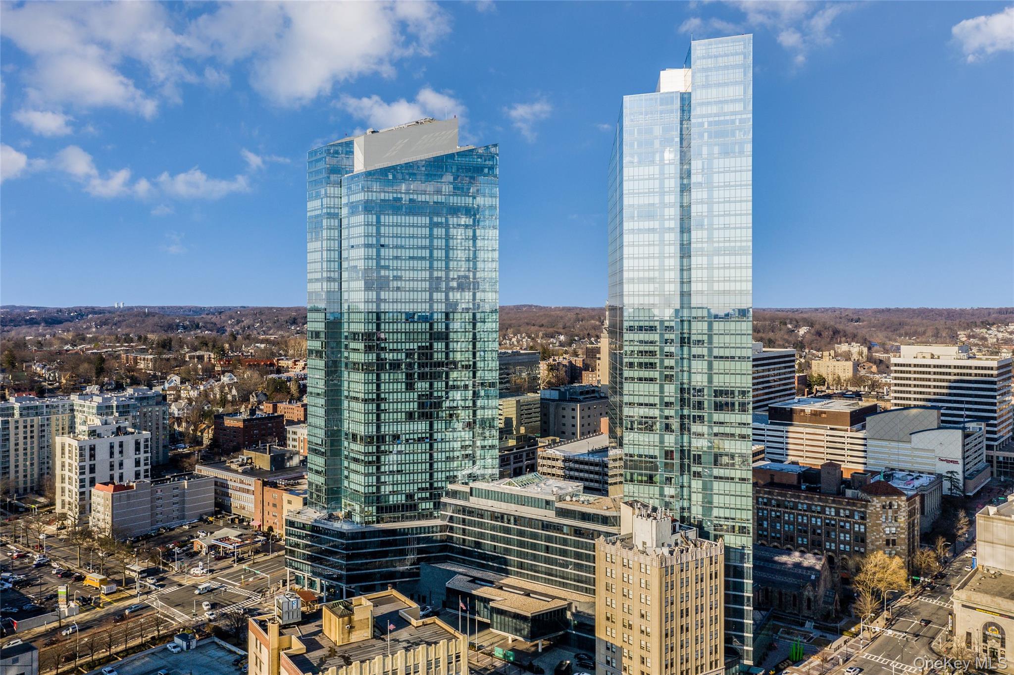 1 Renaissance Square, Unit PH4CD White Plains, NY 10601 - Photo 24 of 25 a city view