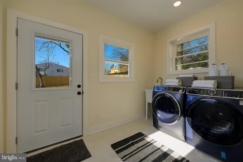 $949,000 | 6614 Eastern Avenue Northwest, Washington, DC 20012