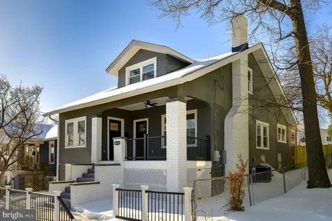 $949,000 | 6614 Eastern Avenue Northwest, Washington, DC 20012