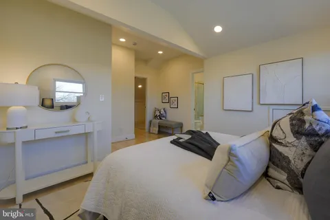 $949,000 | 6614 Eastern Avenue Northwest, Washington, DC 20012