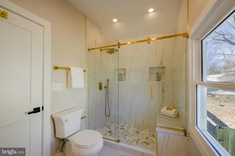 $949,000 | 6614 Eastern Avenue Northwest, Washington, DC 20012