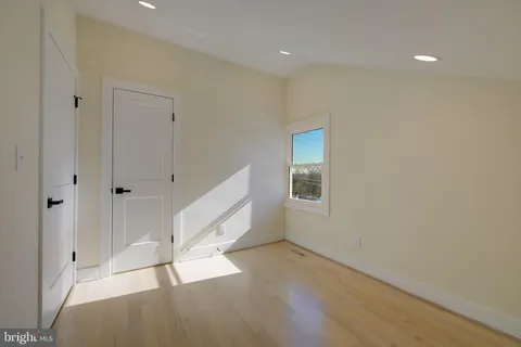 $949,000 | 6614 Eastern Avenue Northwest, Washington, DC 20012