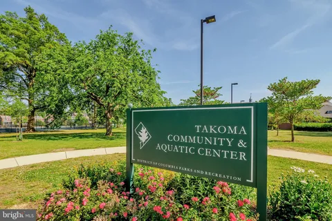 $949,000 | 6614 Eastern Avenue Northwest, Washington, DC 20012