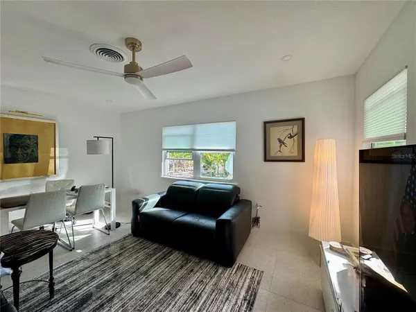 $8,000 | 7372 Melaleuca Way, Sarasota, FL 34242