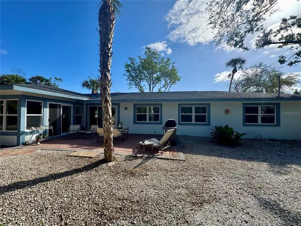 $8,000 | 7372 Melaleuca Way, Sarasota, FL 34242