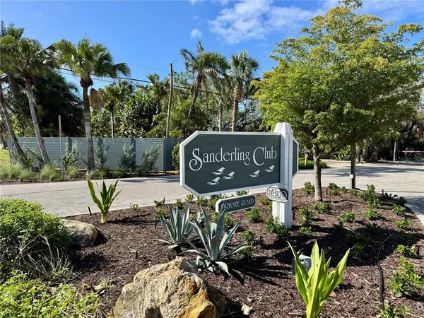 $8,000 | 7372 Melaleuca Way, Sarasota, FL 34242