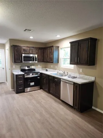 $159,900 | 306 East Adams Street, Pittsburg, KS 66762