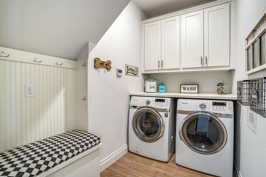 880 Manchester Avenue Prosper, TX 75078 - Photo 10 of 26 a view of livingroom with washer and dryer