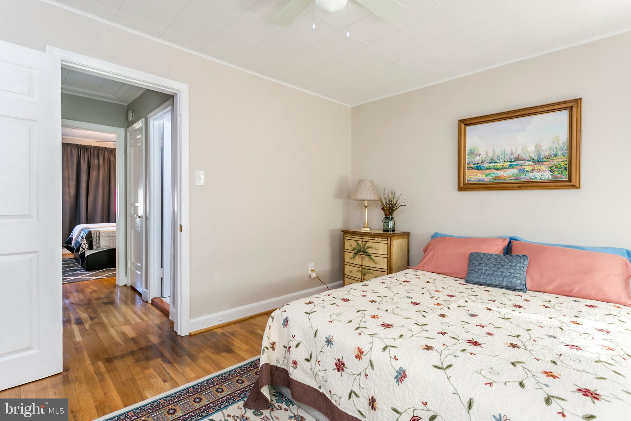 3727 Clarenell Road Baltimore, MD 21229 - Photo 11 of 22 Gallery Image 11