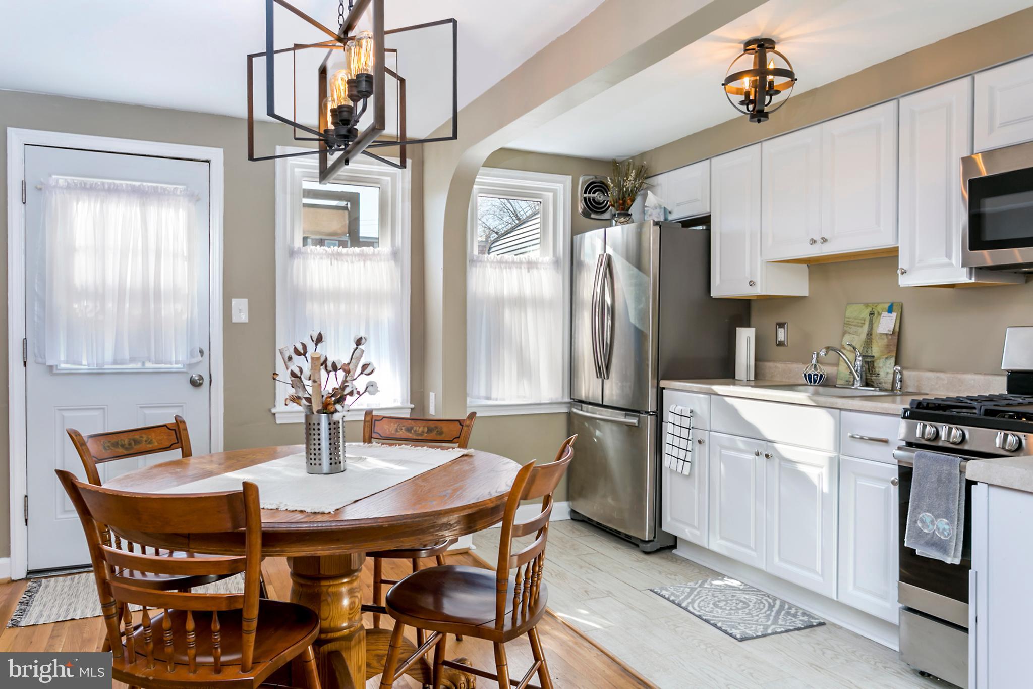 3727 Clarenell Road Baltimore, MD 21229 - Photo 8 of 22 Gallery Image 8