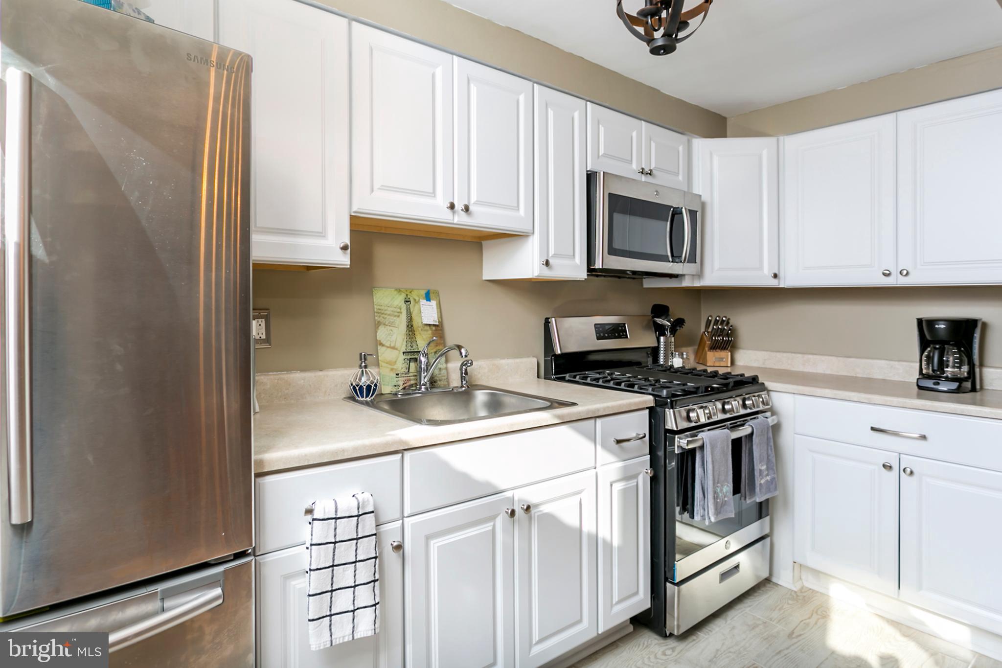 3727 Clarenell Road Baltimore, MD 21229 - Photo 9 of 22 Gallery Image 9