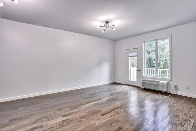 $2,790 | 962 Rte 9W, Unit 305, Congers, NY 10920