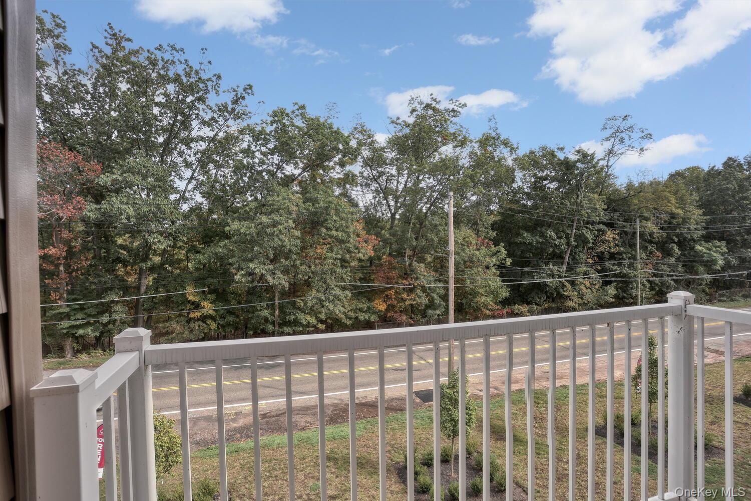 962 Rte 9W, Unit 305 Congers, NY 10920 - Photo 7 of 24