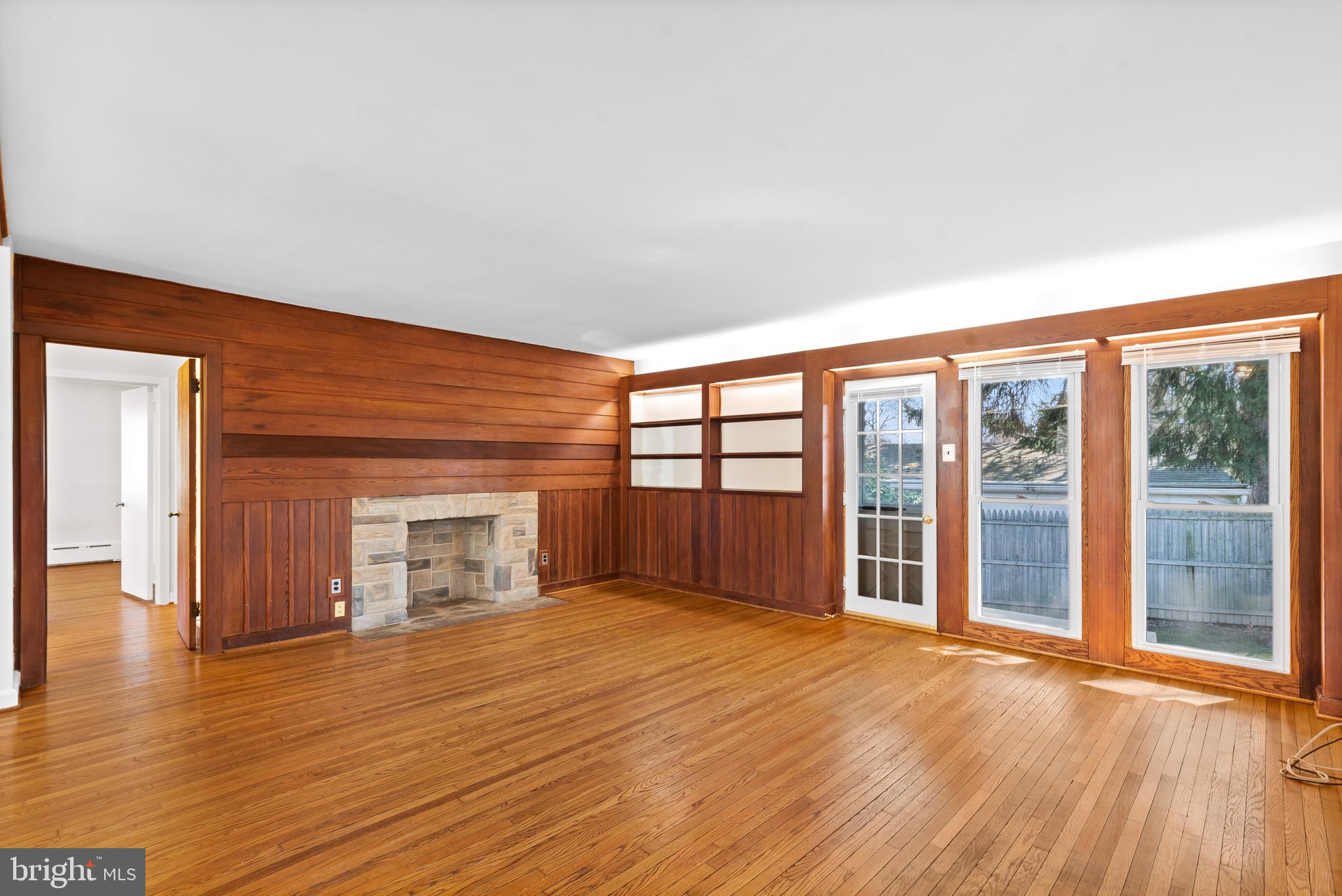 159 Hart Lane Springfield, PA 19064 - Photo 5 of 28