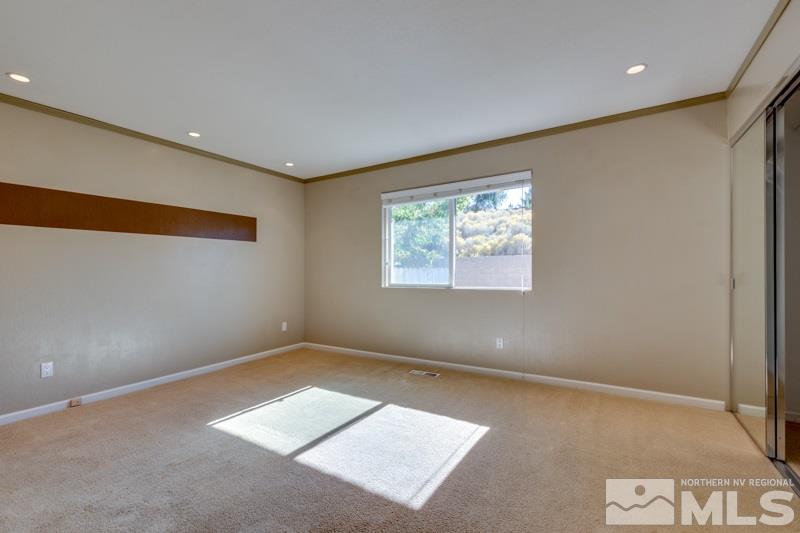60 Count Fleet Court Reno, NV 89502 - Photo 13 of 36 Photo 13