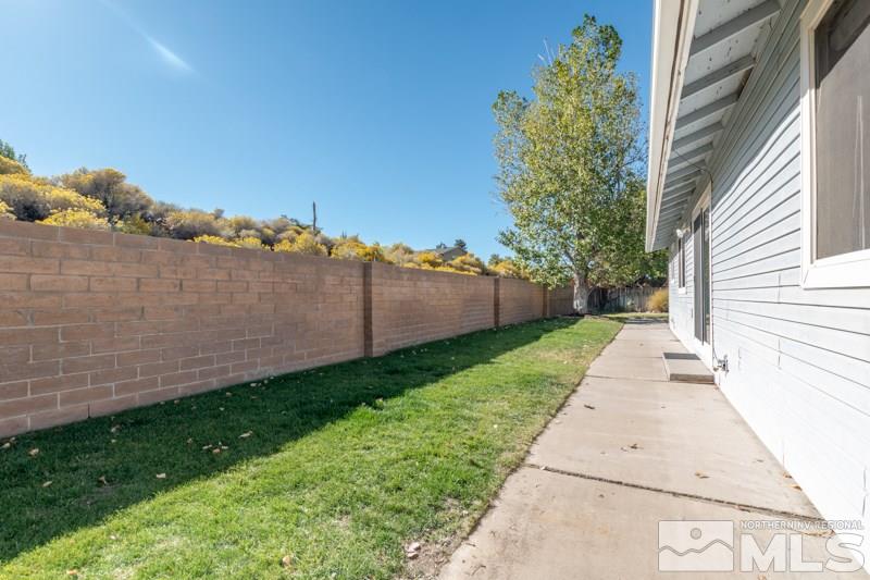 60 Count Fleet Court Reno, NV 89502 - Photo 23 of 36 Photo 23