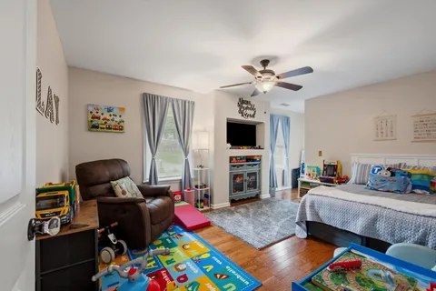 $789,900 | 843 Percy Warner Boulevard, Nashville, TN 37205