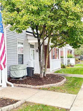 $1,995 | 203 Sonie Drive, Sewickley, PA 15143