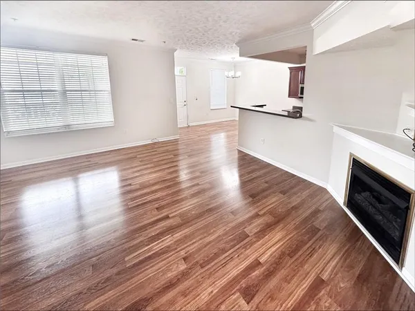 $1,995 | 203 Sonie Drive, Sewickley, PA 15143