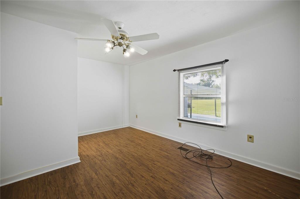 4950 Southeast 112th Street Road Belleview, FL 34420 - Photo 20 of 32