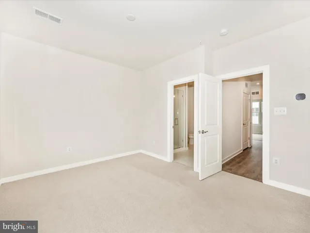 $560,000 | 5678 Little Branch Run, Hyattsville, MD 20782