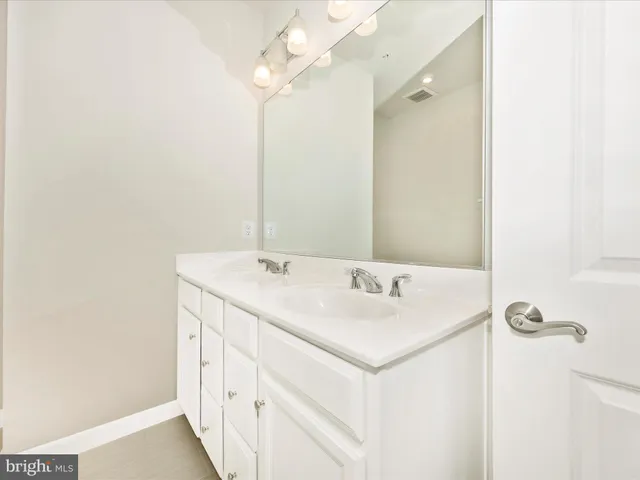 $560,000 | 5678 Little Branch Run, Hyattsville, MD 20782