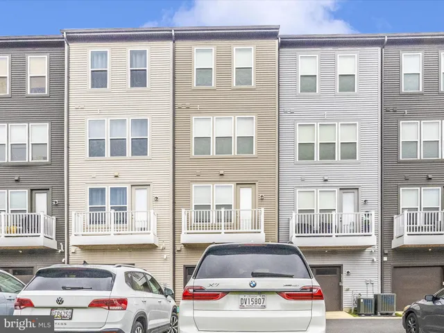 $560,000 | 5678 Little Branch Run, Hyattsville, MD 20782