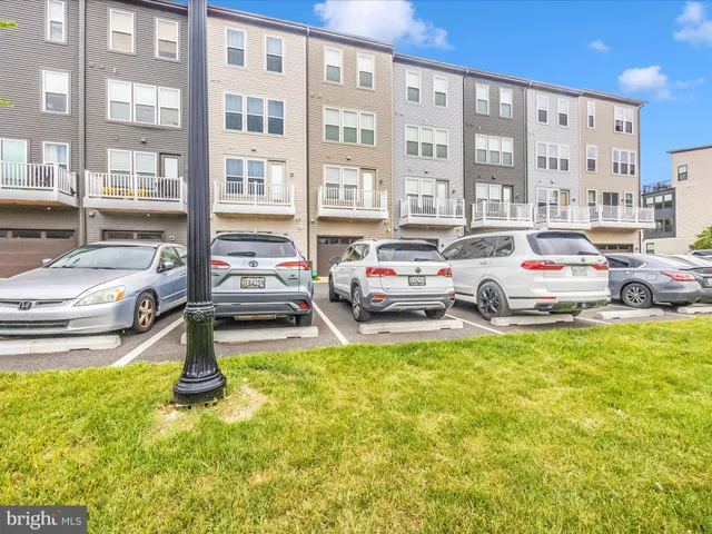 $560,000 | 5678 Little Branch Run, Hyattsville, MD 20782