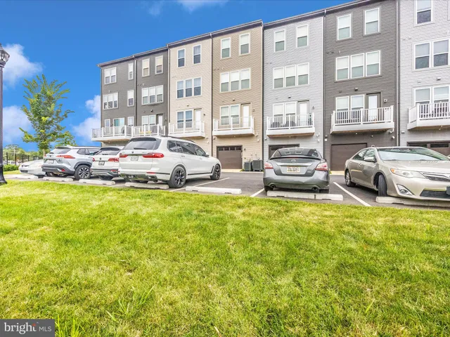 $560,000 | 5678 Little Branch Run, Hyattsville, MD 20782