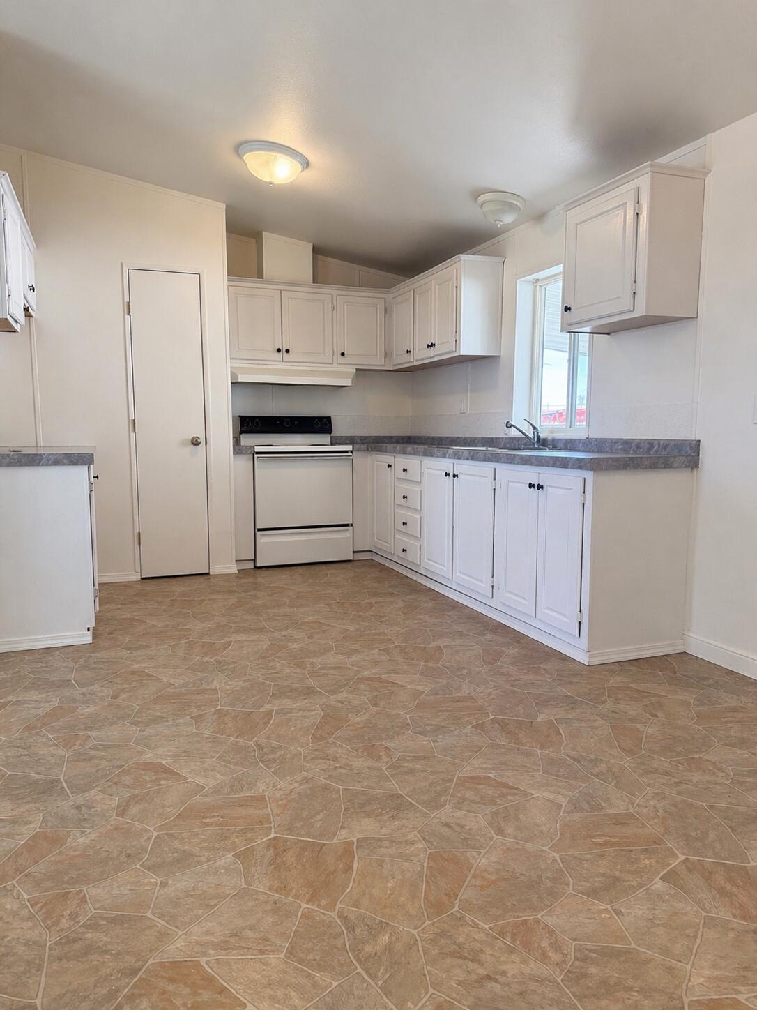 105 North Willow Street Merrill, OR 97633 - Photo 17 of 20