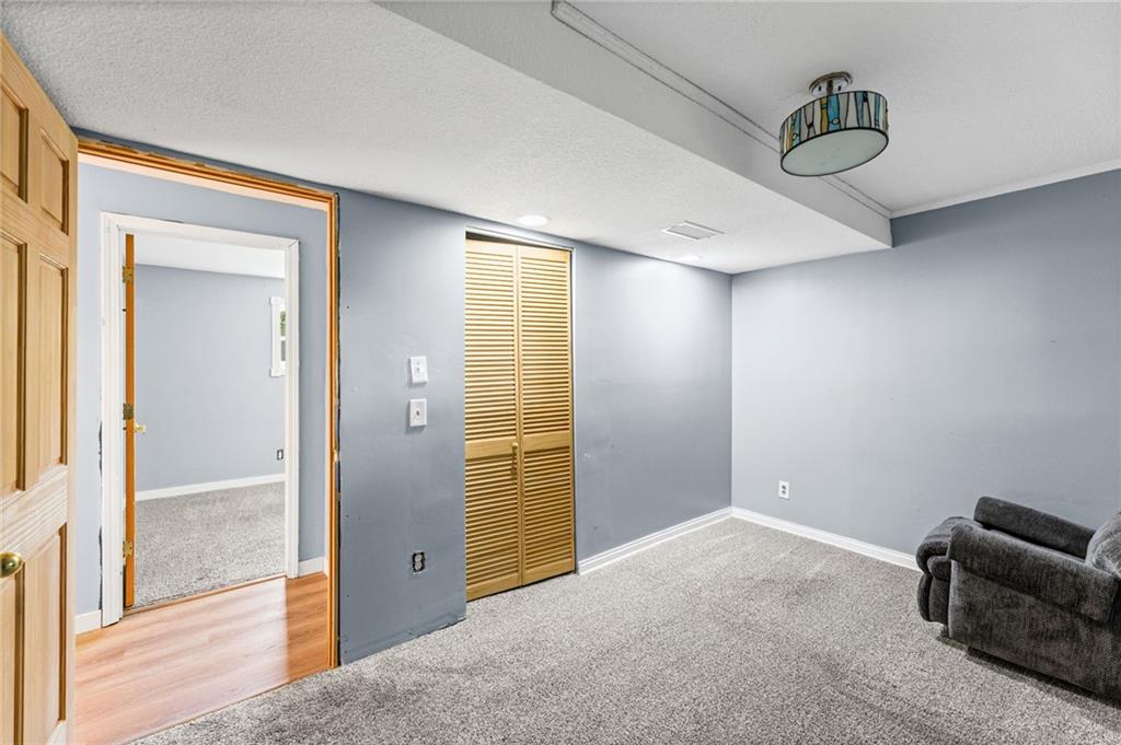 605 North Franklin Street Spring Hill, KS 66083 - Photo 25 of 33