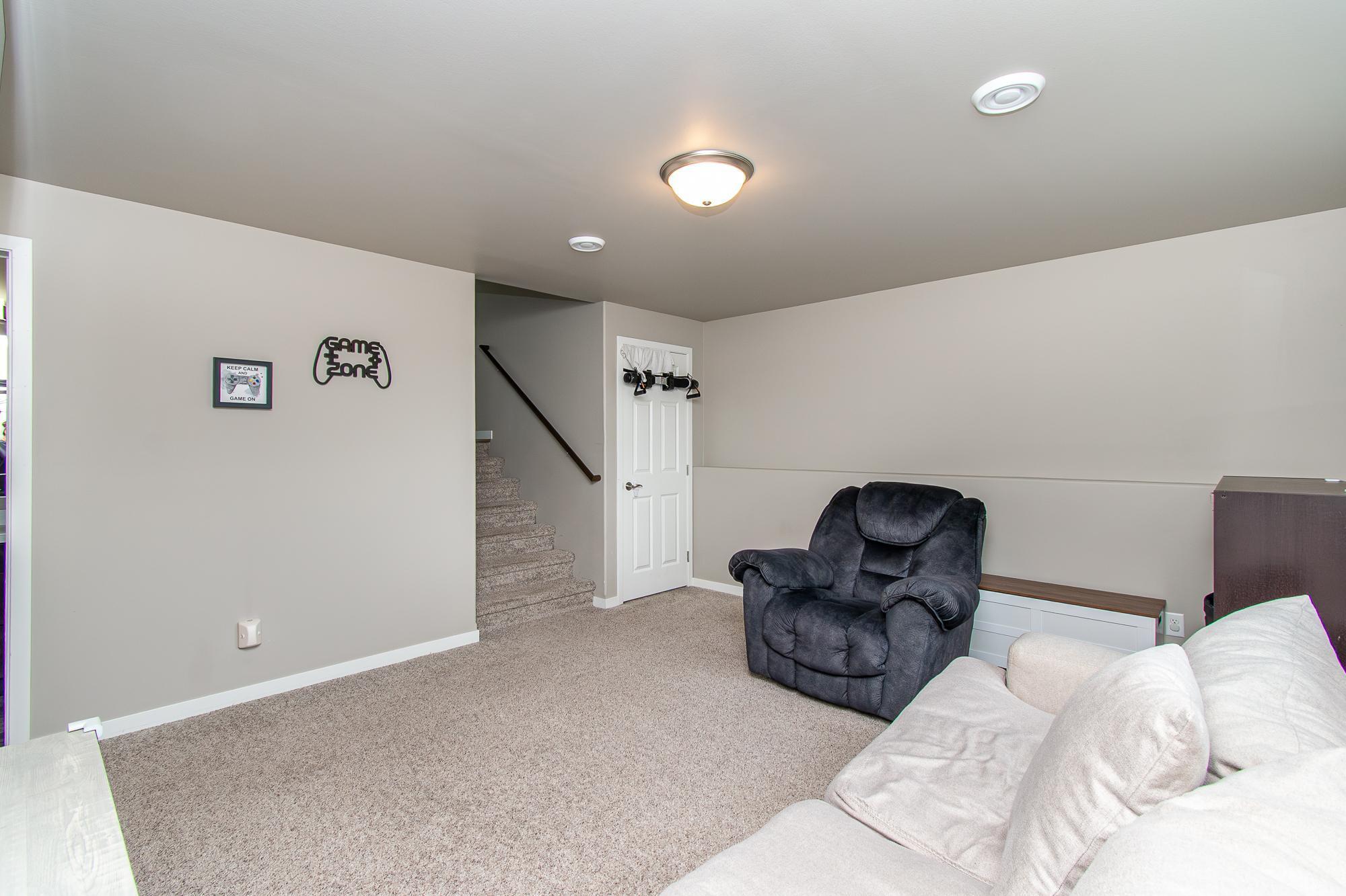 5752 58th Street South Fargo, ND 58104 - Photo 32 of 50