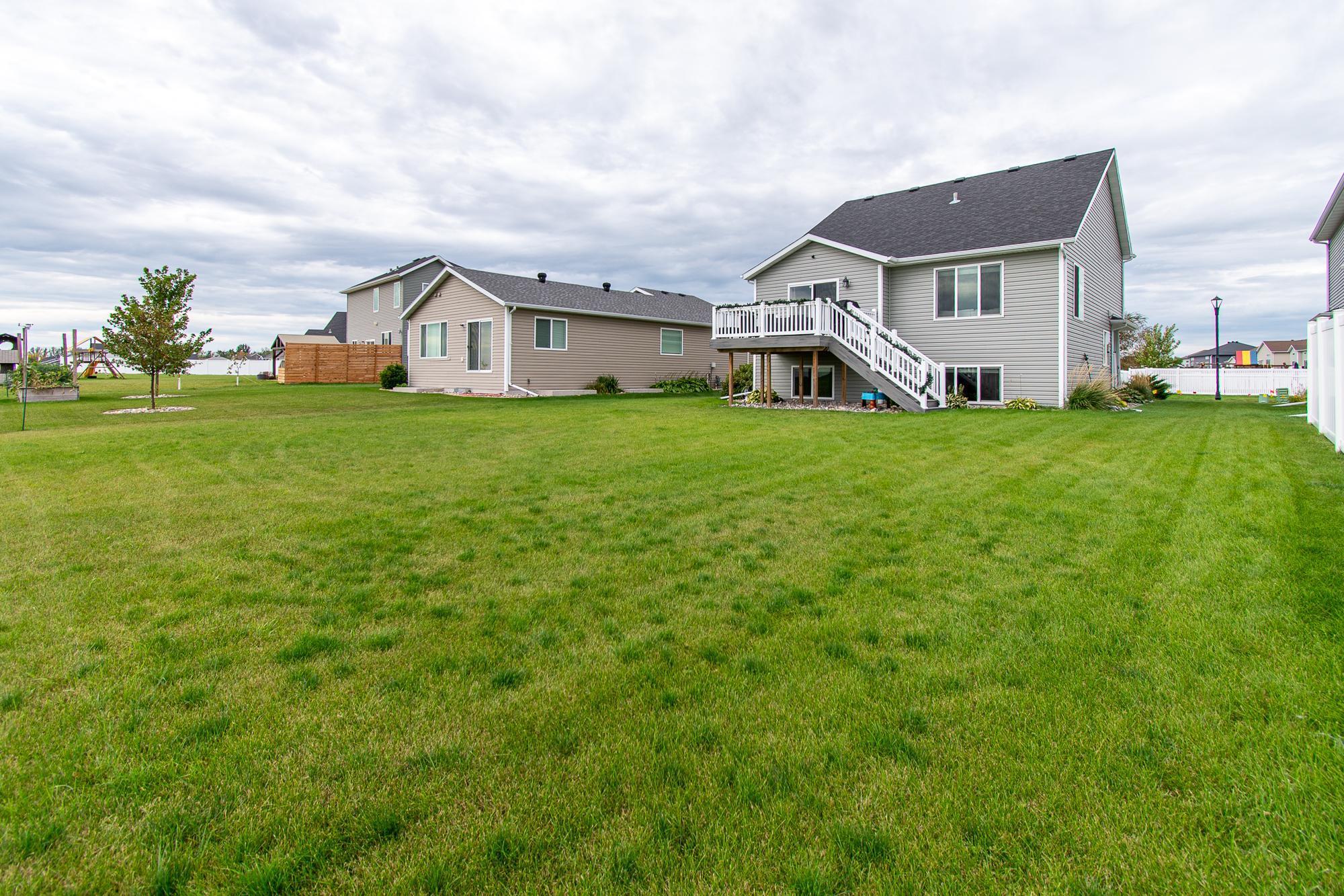 5752 58th Street South Fargo, ND 58104 - Photo 46 of 50