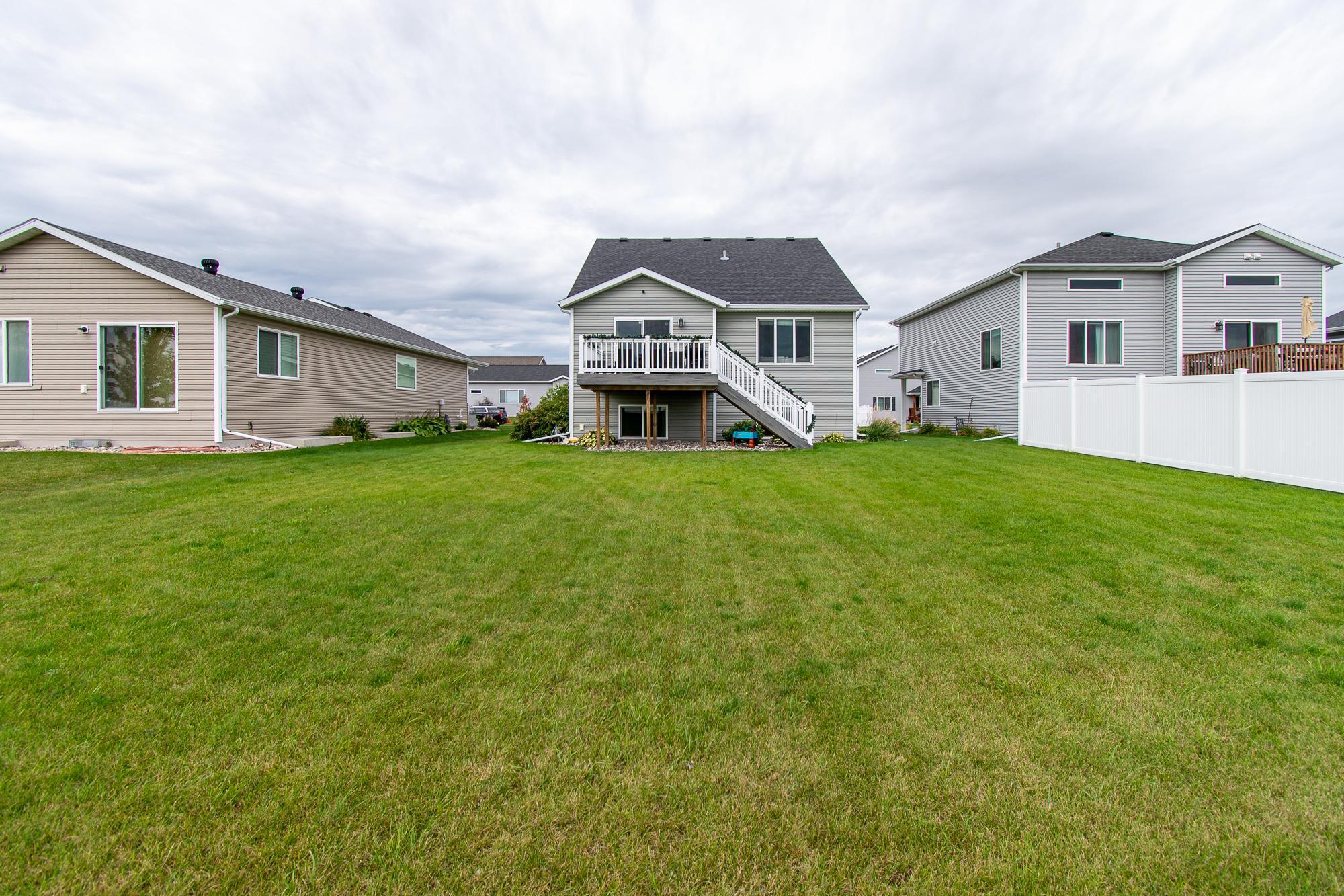 5752 58th Street South Fargo, ND 58104 - Photo 47 of 50