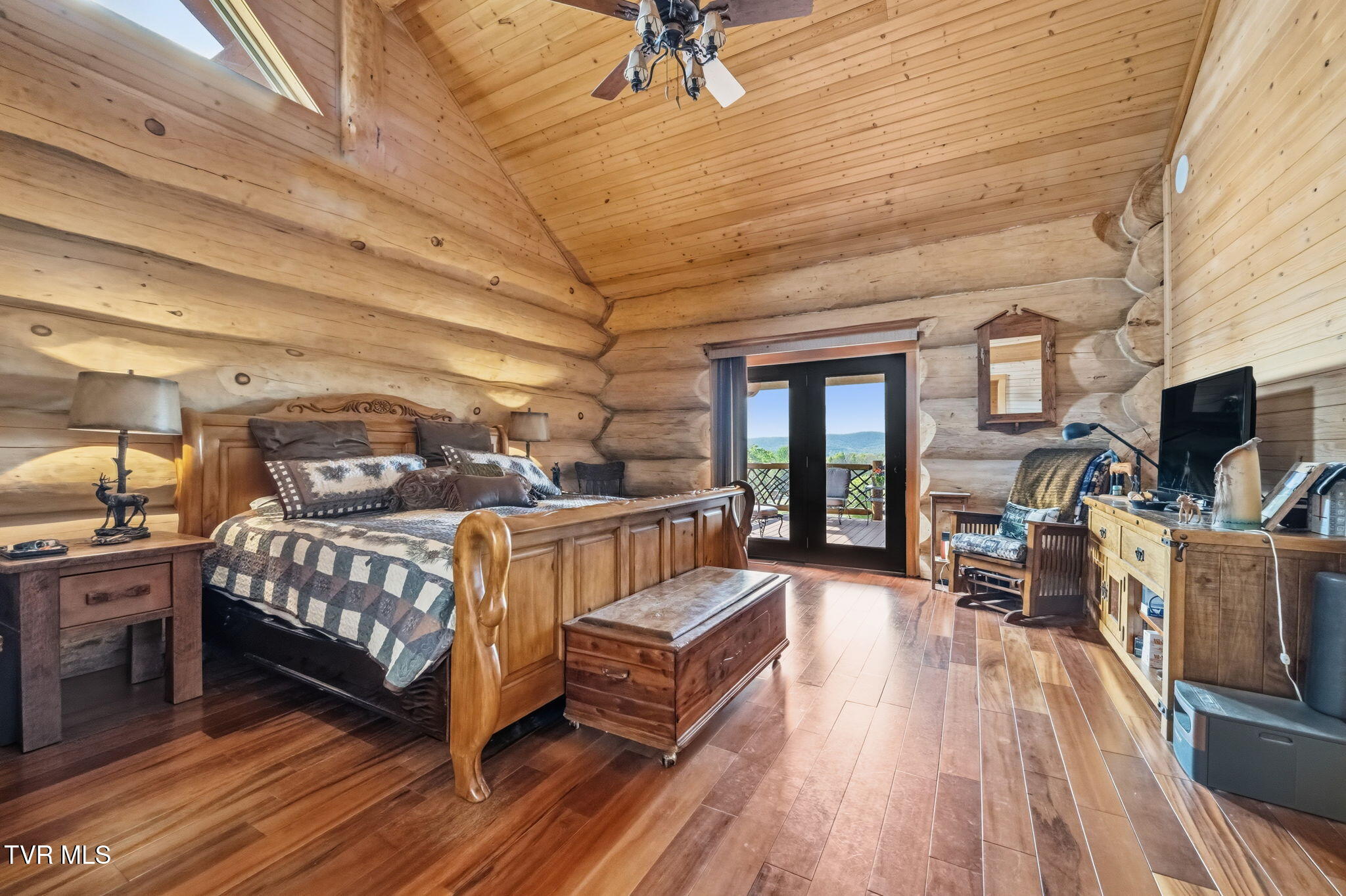 2835 Cross Mountain Road Shady Valley, TN 37688 - Photo 5 of 104 058