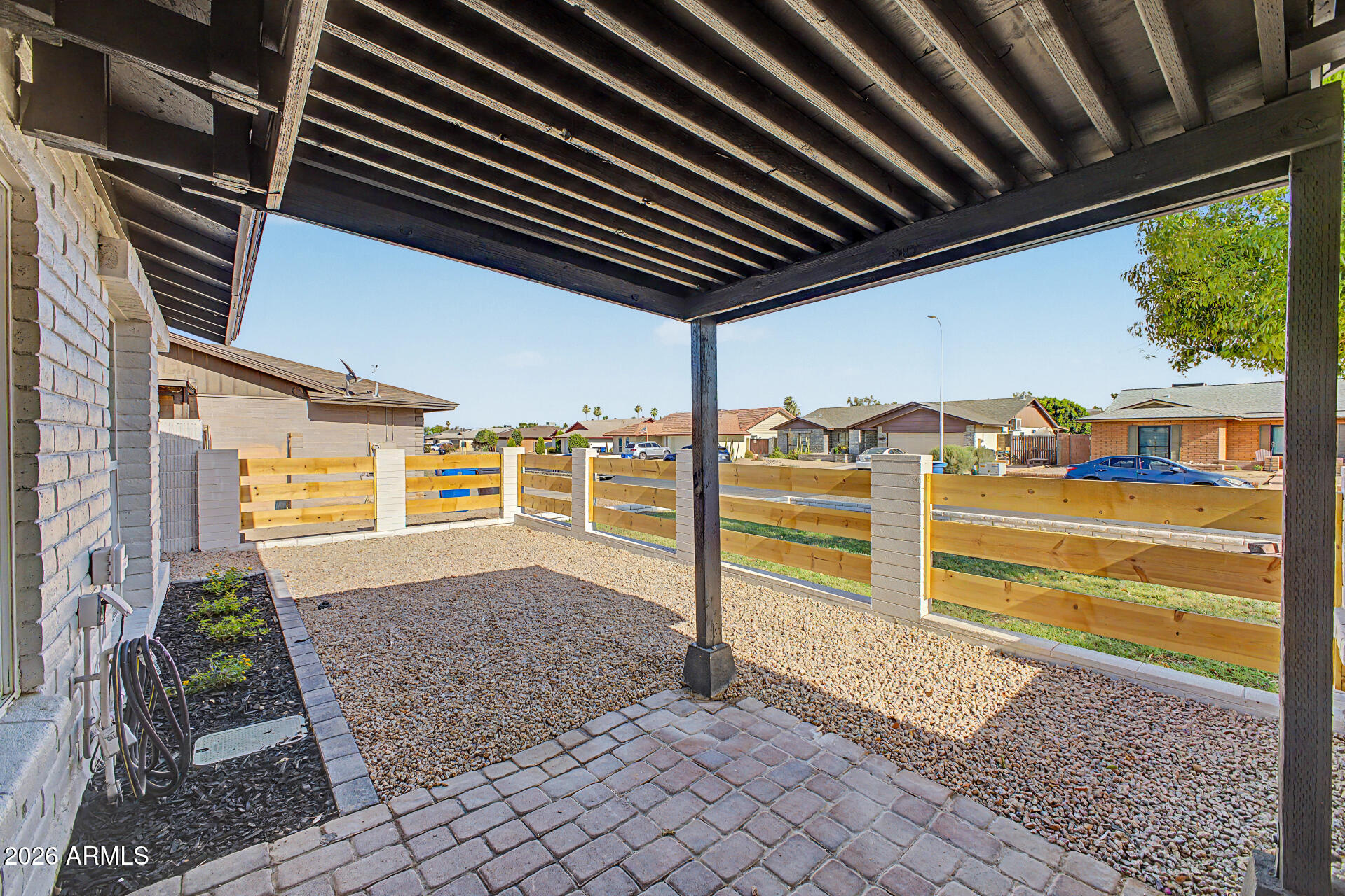 906 West Redfield Road Tempe, AZ 85283 - Photo 4 of 32 07-Redfield