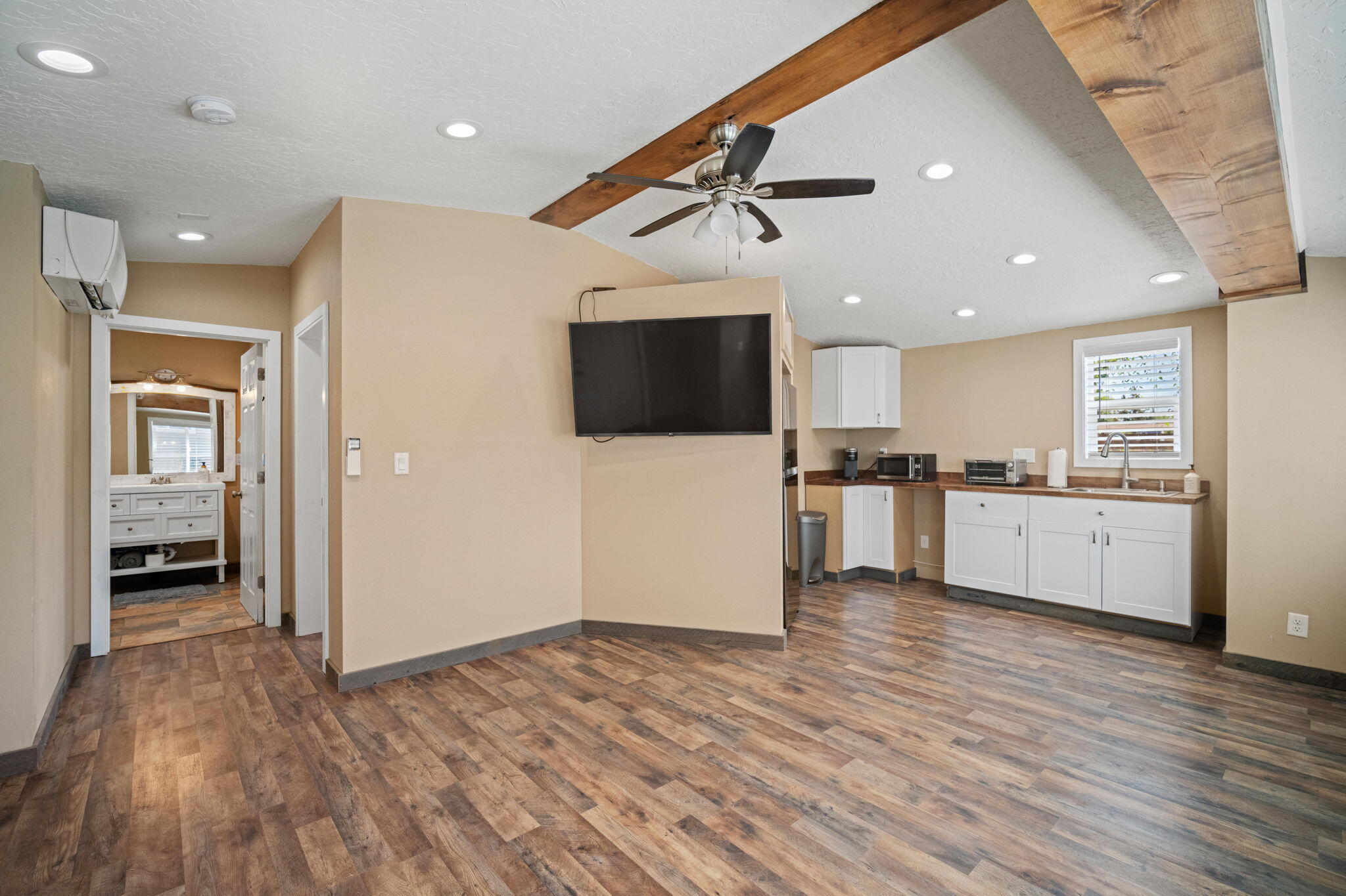 62466 Eagle Road Bend, OR 97701 - Photo 69 of 93 69