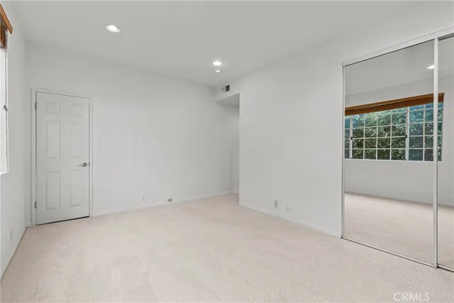 $3,880 | 1601 Hilts Avenue, Unit 3, Los Angeles, CA 90024