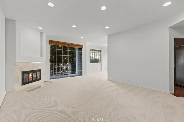 $3,880 | 1601 Hilts Avenue, Unit 3, Los Angeles, CA 90024