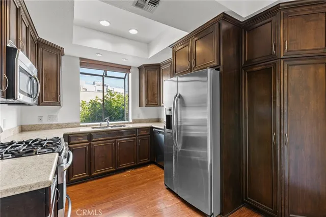 $3,880 | 1601 Hilts Avenue, Unit 3, Los Angeles, CA 90024