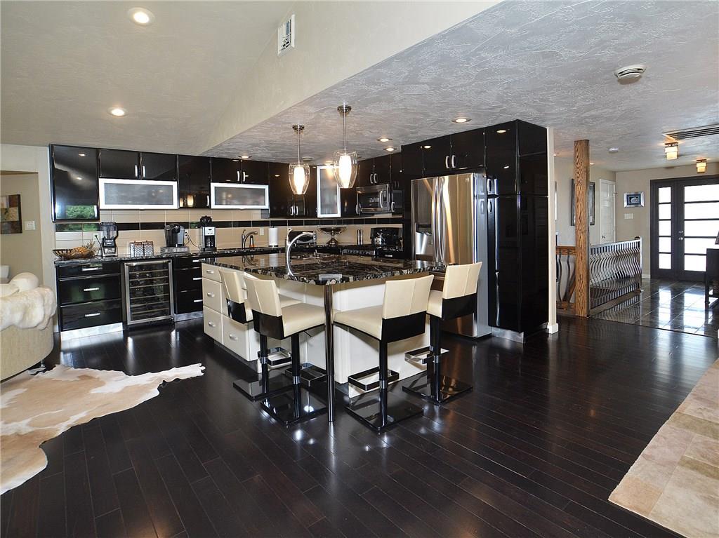 3536 Ridgewood Drive Pittsburgh, PA 15235 - Photo 2 of 25 Open Kitchen