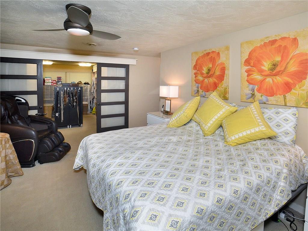 3536 Ridgewood Drive Pittsburgh, PA 15235 - Photo 13 of 25 Master bedroom with 11x13 walk in closet