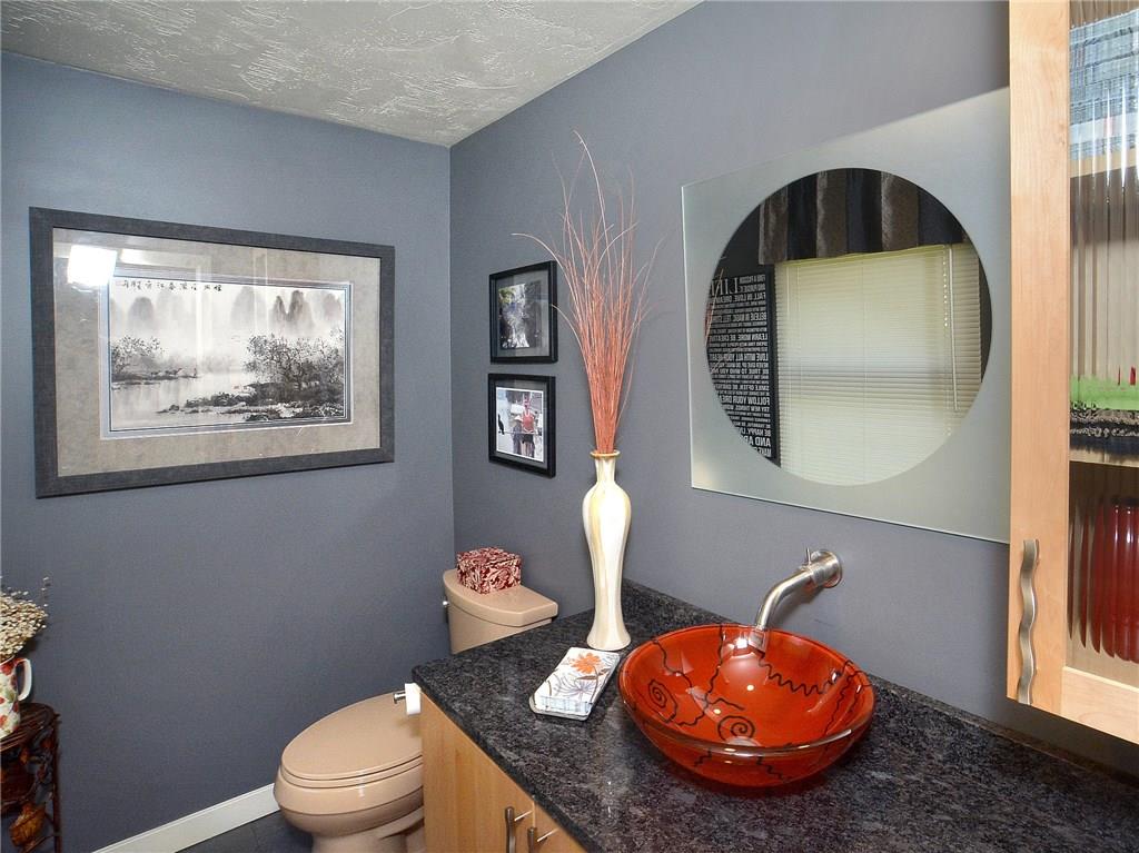3536 Ridgewood Drive Pittsburgh, PA 15235 - Photo 21 of 25 Gallery Image 21