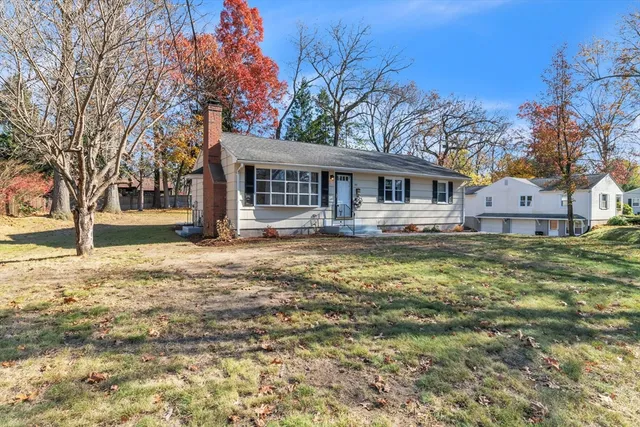 $446,999 | 49 Wimbleton Drive, Longmeadow, MA 01106