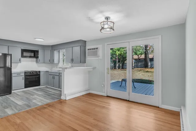 $446,999 | 49 Wimbleton Drive, Longmeadow, MA 01106